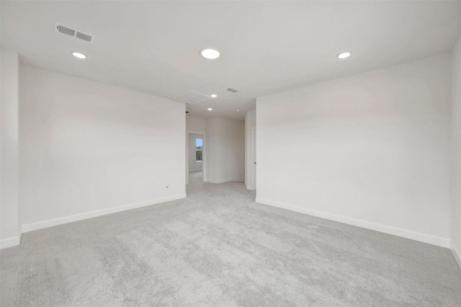 Spacious, unfurnished interior of a new home in Grange - Reserve Collection, Katy (Image 22).