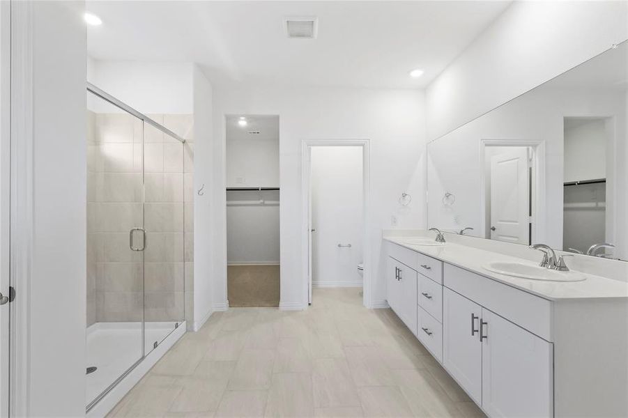 Furnished interior view inside a new home in River Ridge, Crandall (Image 8).