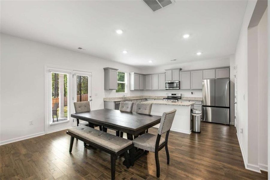 Furnished interior view inside a new home in Stillwater Springs, Dacula (Image 35). Furnished interior view inside a new home in Stillwater Springs, Dacula (Image 35).