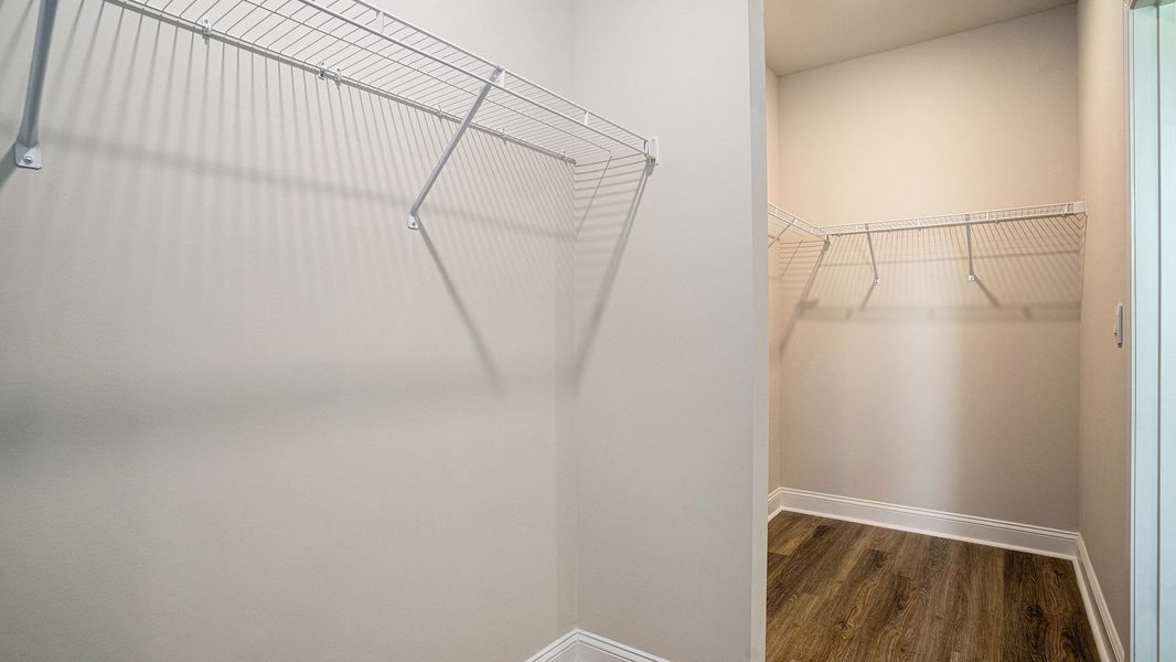 Spacious, unfurnished interior of a new home in Shell Pointe, Gilbert (Image 23). Spacious, unfurnished interior of a new home in Shell Pointe, Gilbert (Image 23).