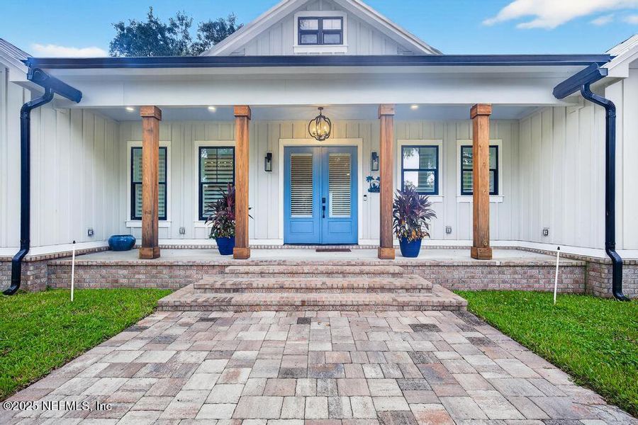 Front exterior of a new home in , Fernandina Beach, FL, highlighting curb appeal (Image 23).