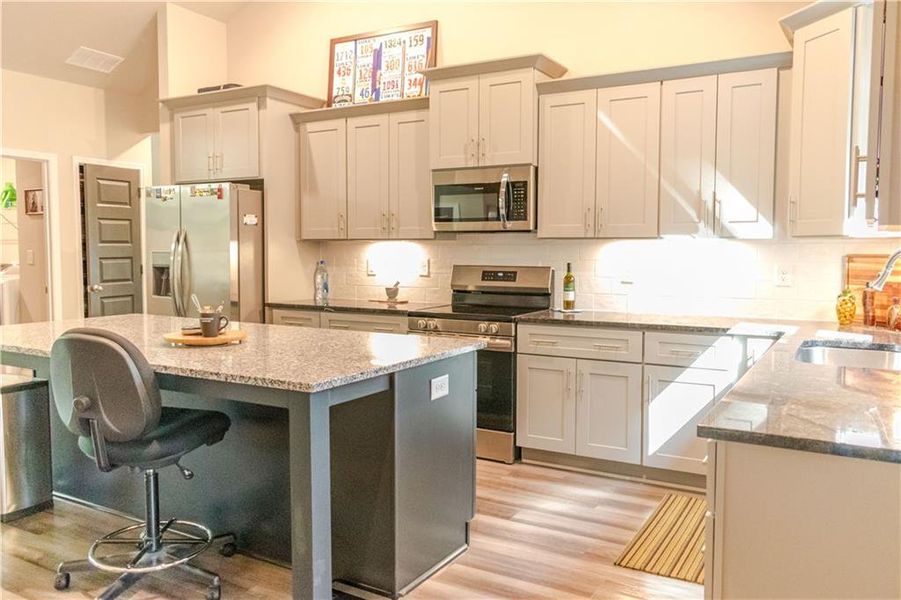 Furnished interior view inside a new home in , Mansfield (Image 15).