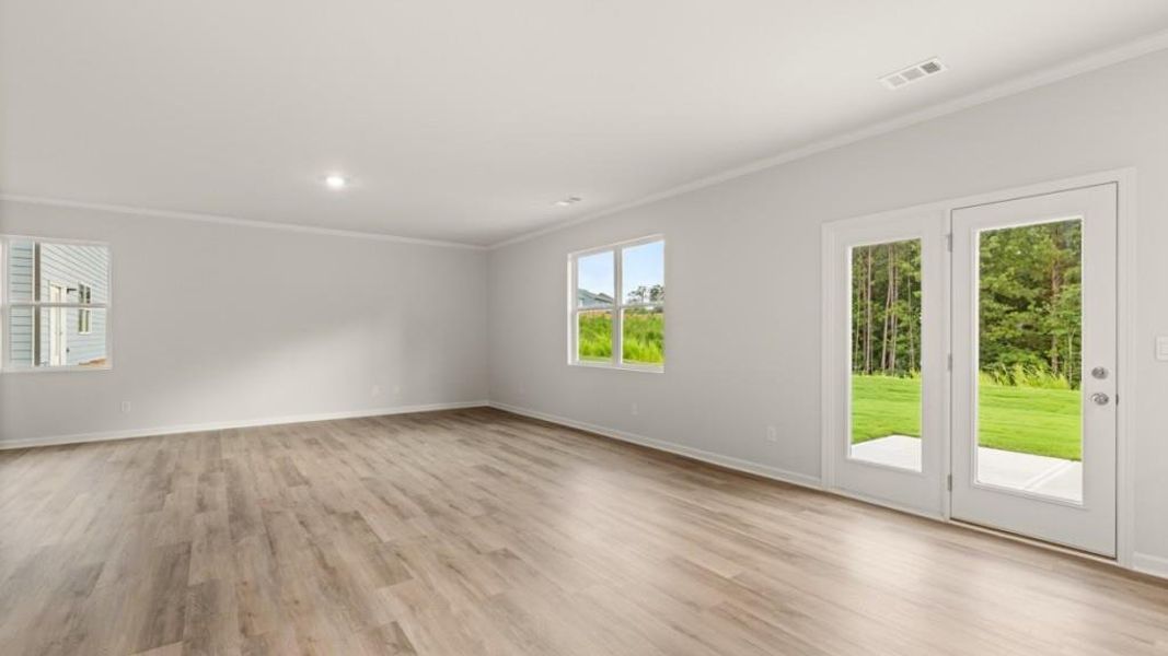 Spacious, unfurnished interior of a new home in Lost Creek, Dallas (Image 22). Spacious, unfurnished interior of a new home in Lost Creek, Dallas (Image 22).