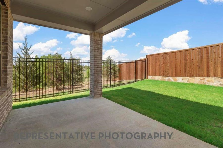 Exterior details and patio area of a home in Sandbrock Ranch, Aubrey (Image 2). Exterior details and patio area of a home in Sandbrock Ranch, Aubrey (Image 2).