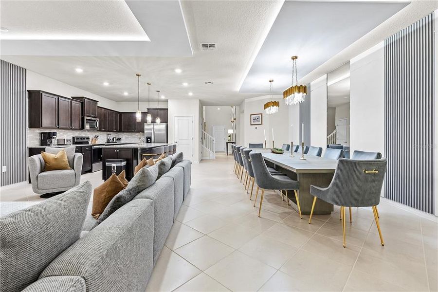 Furnished interior view inside a new home in , Clermont (Image 38). Furnished interior view inside a new home in , Clermont (Image 38).