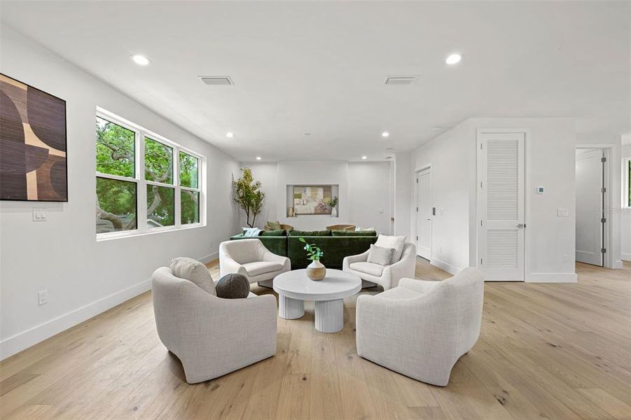 Furnished interior view inside a new home in , Tampa (Image 25).