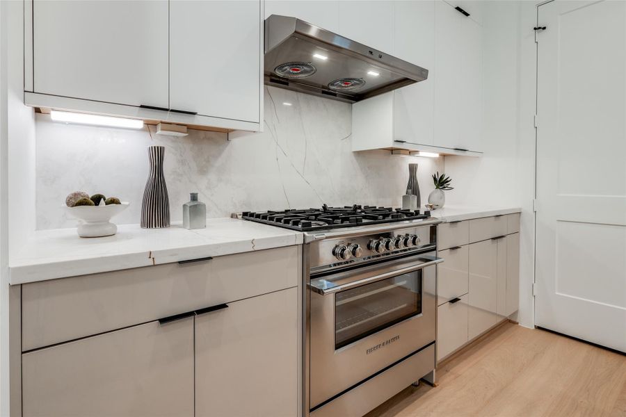 * 07/31/2026 ** ASK ABOUT CUSTOMIZATION OPTIONS DURING CONSTRUCTION ONLY *MAZZARINO MODEL HOME * PHOTOS MAY SHOW A SIMILAR FLOOR PLAN AND/OR UPGRADED/ALTERNATIVE FINISHES * Please use these photos as a guide *THIS IS AN ACTIVE CONSTRUCTION SITE, BUYERS MUST REQUEST APPOINTMENT TO BE ON PREMISE AT ALL TIMES. * 07/31/2026 ** ASK ABOUT CUSTOMIZATION OPTIONS DURING CONSTRUCTION ONLY *MAZZARINO MODEL HOME * PHOTOS MAY SHOW A SIMILAR FLOOR PLAN AND/OR UPGRADED/ALTERNATIVE FINISHES * Please use these photos as a guide *THIS IS AN ACTIVE CONSTRUCTION SITE, BUYERS MUST REQUEST APPOINTMENT TO BE ON PREMISE AT ALL TIMES.