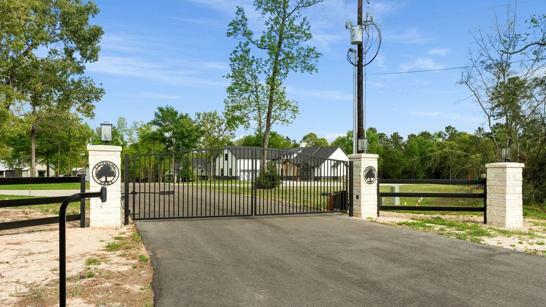 Image 42 of a home in .