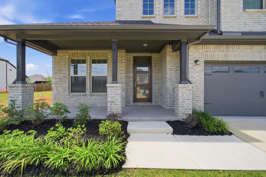 Exterior details and patio area of a home in La Terra, Celina (Image 3).