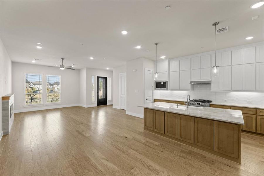 1838 Wittington-Dining-2