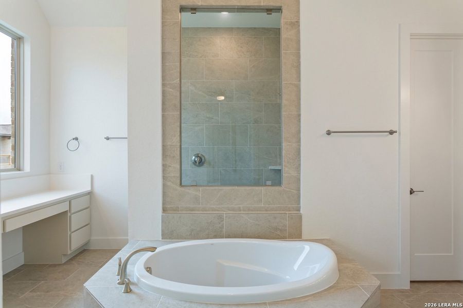 Close-up of interior finishes inside a home in Briggs Ranch, San Antonio (Image 11).