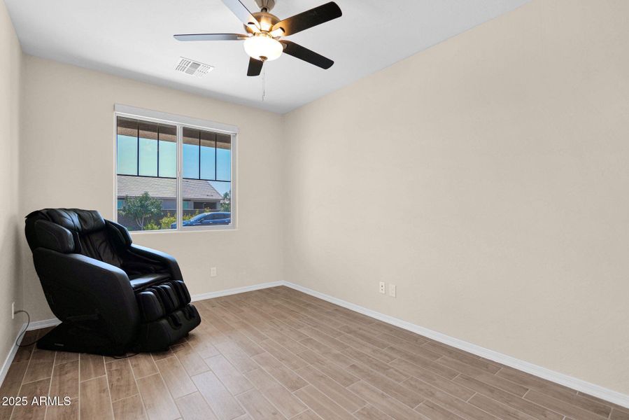 7-web-or-mls-P1279919 7-web-or-mls-P1279919