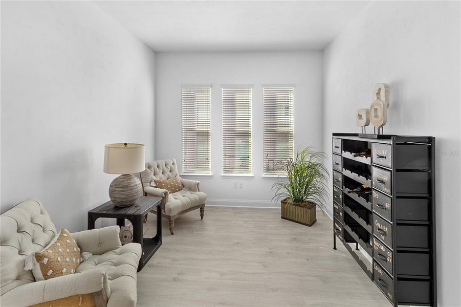 Furnished interior view inside a new home in Oakmont, Gainesville (Image 8). Furnished interior view inside a new home in Oakmont, Gainesville (Image 8).