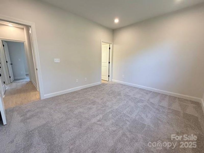 Spacious, unfurnished interior of a new home in , Gastonia (Image 35).