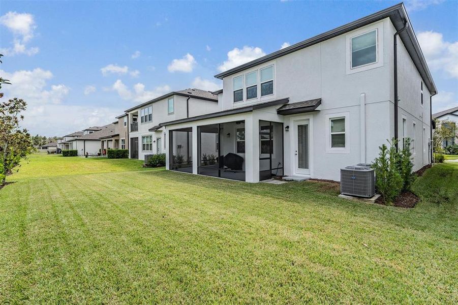 Exterior details and patio area of a home in , Wesley Chapel (Image 29).