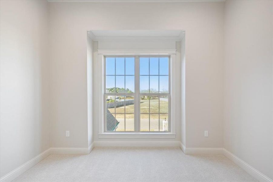 Middle bedroom upstairs with ensuite