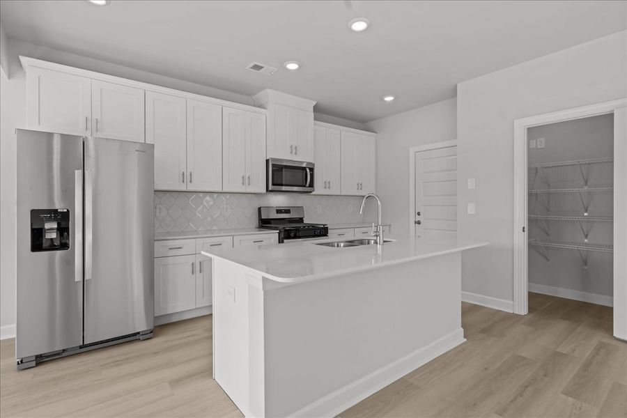Furnished interior view inside a new home in Creek Ridge - Heritage Collection, Spartanburg (Image 5).