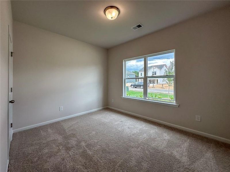 Spacious, unfurnished interior of a new home in Glen at Cave Springs, Douglasville (Image 18).