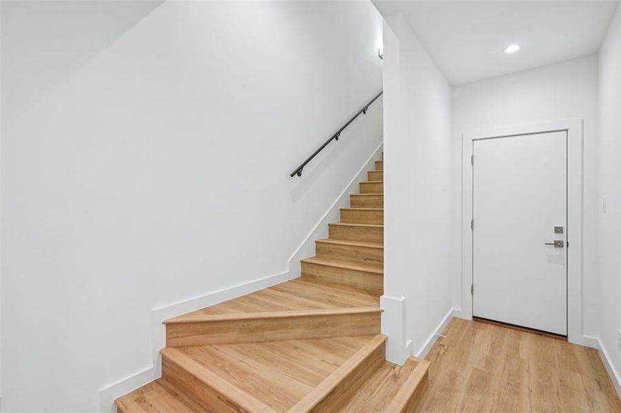 Spacious, unfurnished interior of a new home in , Dallas (Image 25). Spacious, unfurnished interior of a new home in , Dallas (Image 25).