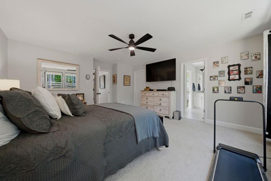 Furnished interior view inside a new home in , Villa Rica (Image 7).