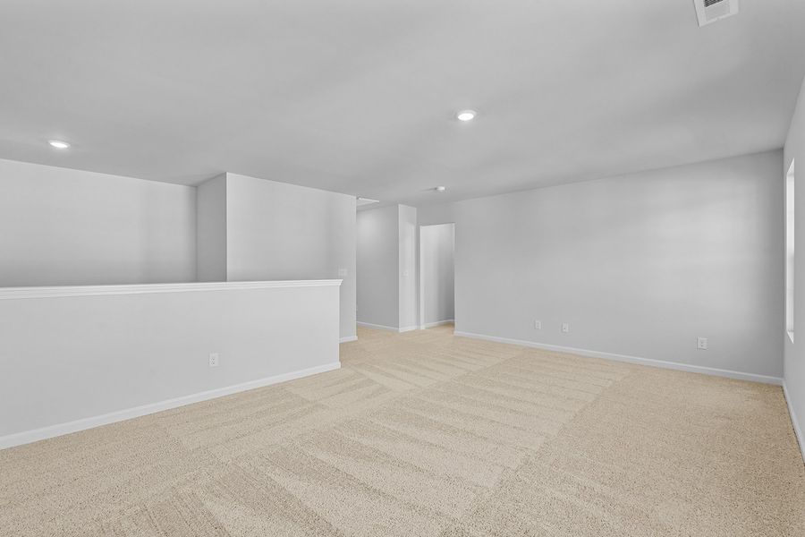 Spacious, unfurnished interior of a new home in Hanes Lake, Winston-Salem (Image 36).