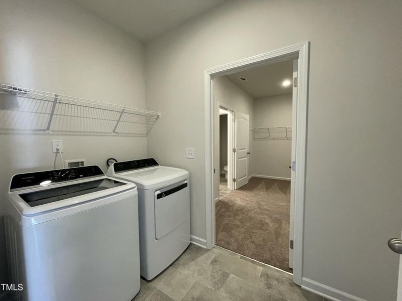 20250809_175136640_iOS