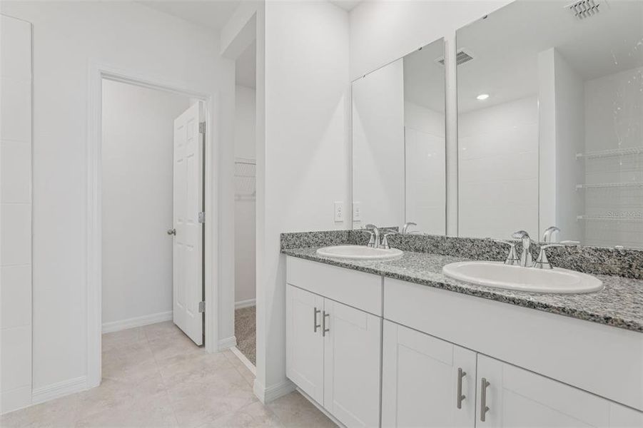 Furnished interior view inside a new home in Deer Run at Crosswinds, Davenport (Image 16).