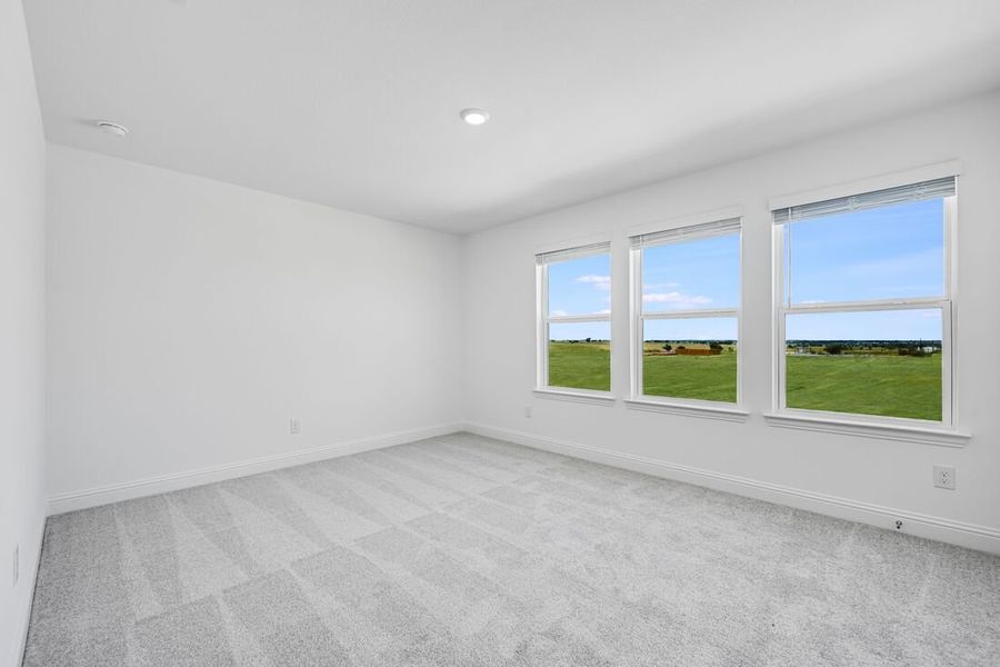 Spacious, unfurnished interior of a new home in Madero 50s, Fort Worth (Image 12).