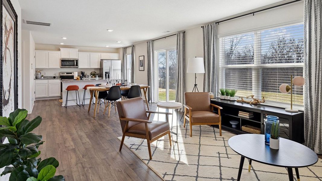 Furnished interior view inside a new home in Emory Creek, Harriman (Image 8).