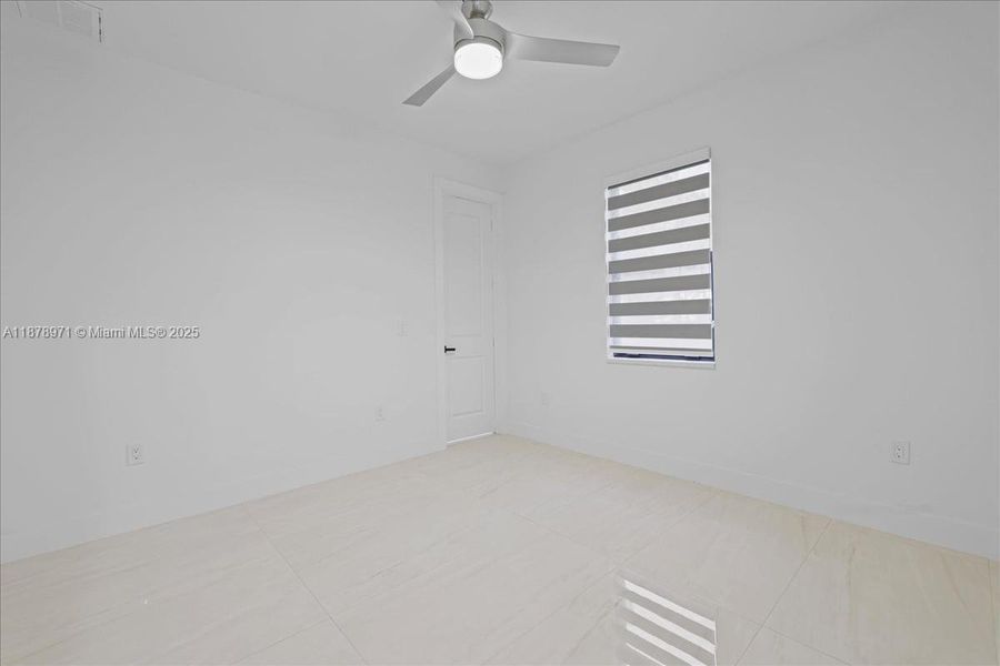 Spacious, unfurnished interior of a new home in , Labelle (Image 22).
