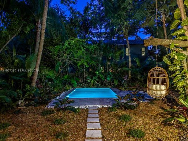 Image 92 of a home in .