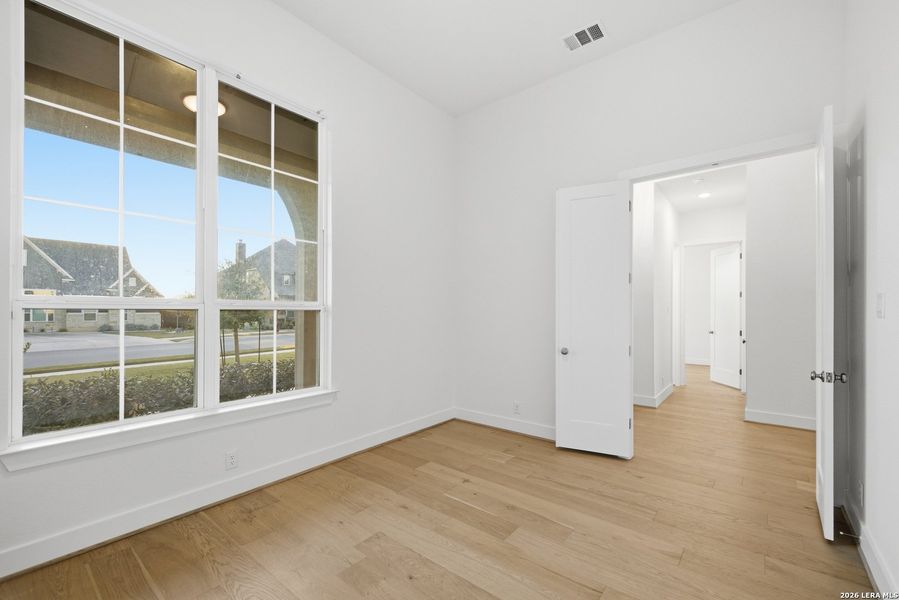 Spacious, unfurnished interior of a new home in Mesa Western, Cibolo (Image 25). Spacious, unfurnished interior of a new home in Mesa Western, Cibolo (Image 25).