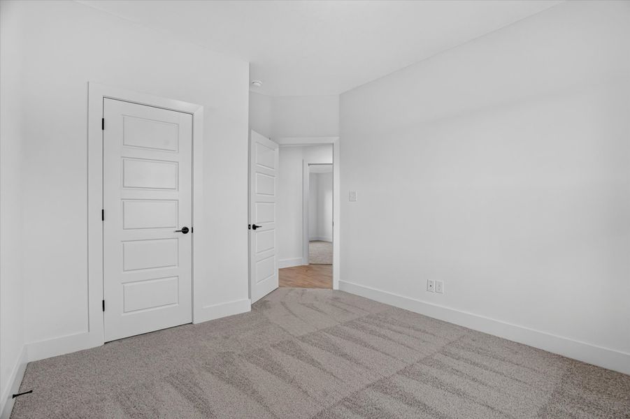 Spacious, unfurnished interior of a new home in Taylor Ranch, Springtown (Image 30).