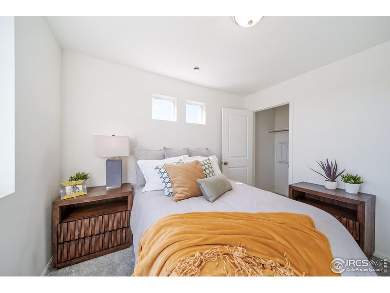 Furnished interior view inside a new home in Thompson River Ranch, Johnstown (Image 8).