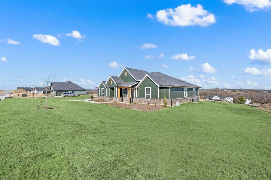 Exterior details and patio area of a home in Rocky Top Ranch, Reno (Image 3).