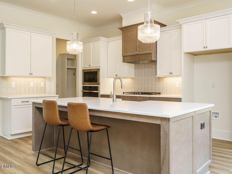 011-1280x960-kitchen