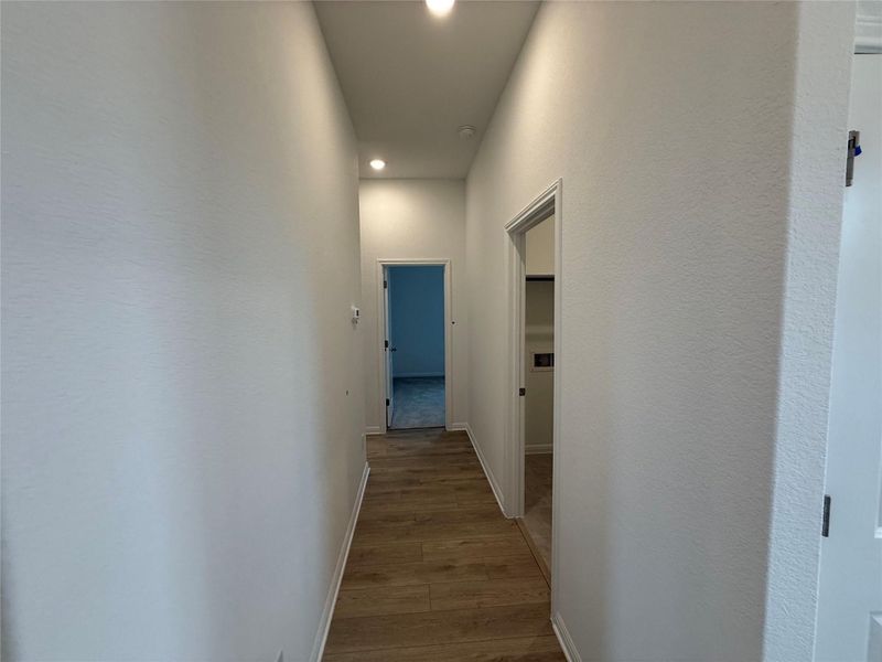 Spacious, unfurnished interior of a new home in La Cima, San Marcos (Image 16).