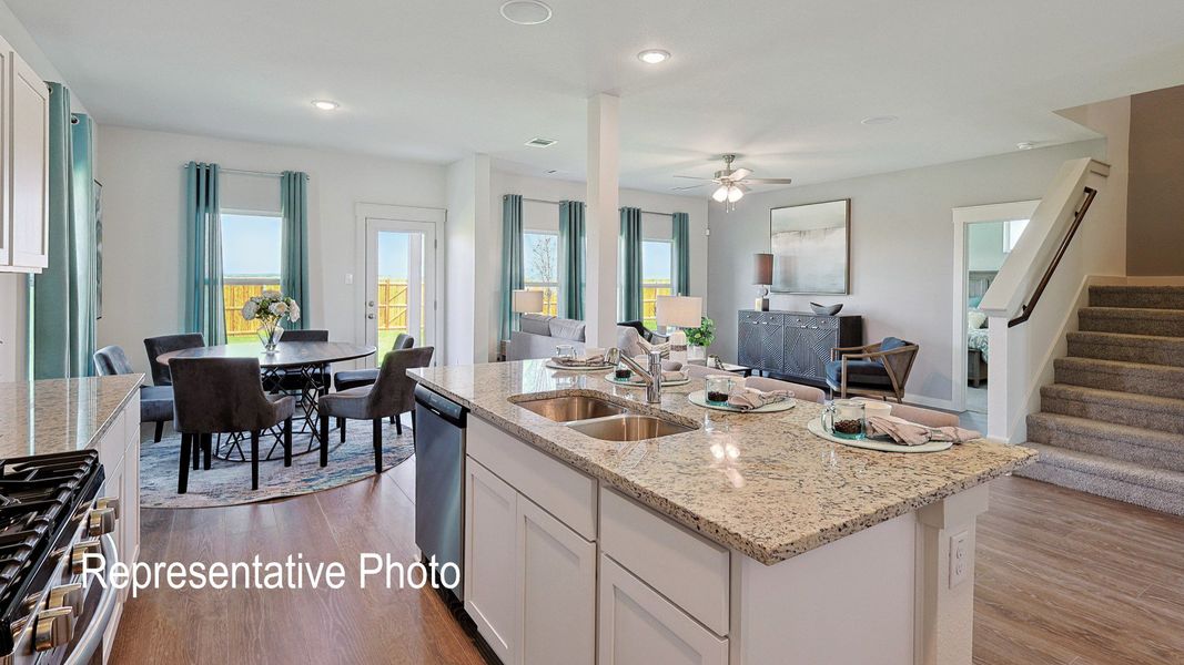 Furnished interior view inside a new home in Patriot Estates, Venus (Image 6).