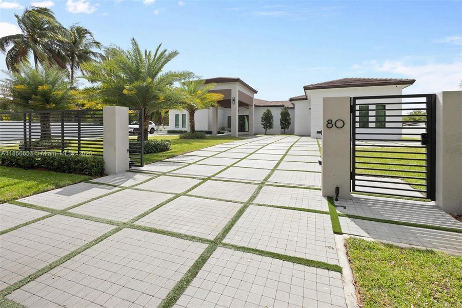 Front exterior of a new home in , Miami, FL, highlighting curb appeal (Image 18).