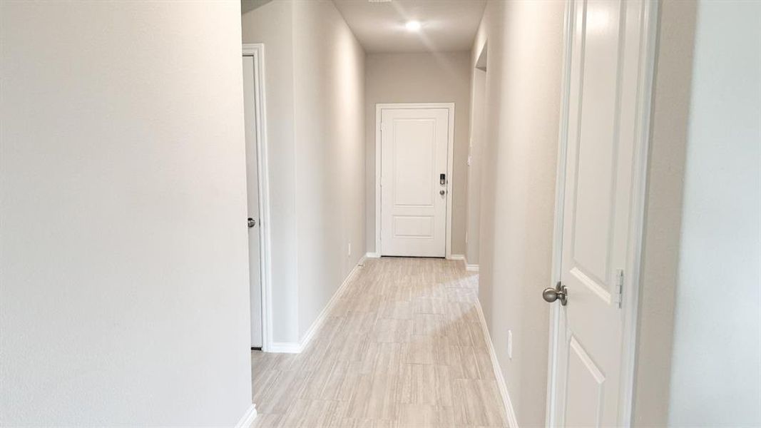 Image 11 of a home in Sunnycreek. Image 11 of a home in Sunnycreek.