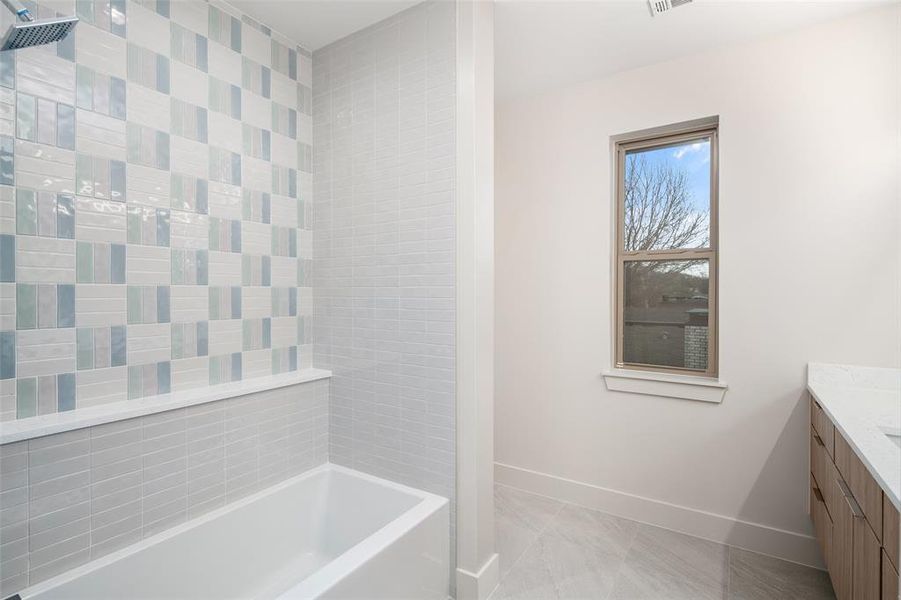 Furnished interior view inside a new home in , Dallas (Image 15).