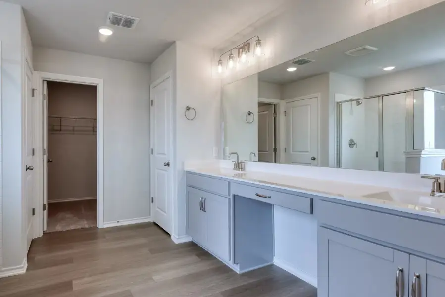 Representative furnished interior of a home built from the Colton by Ashton Woods in Saddlebrook Ranch, Schertz (Image 6).