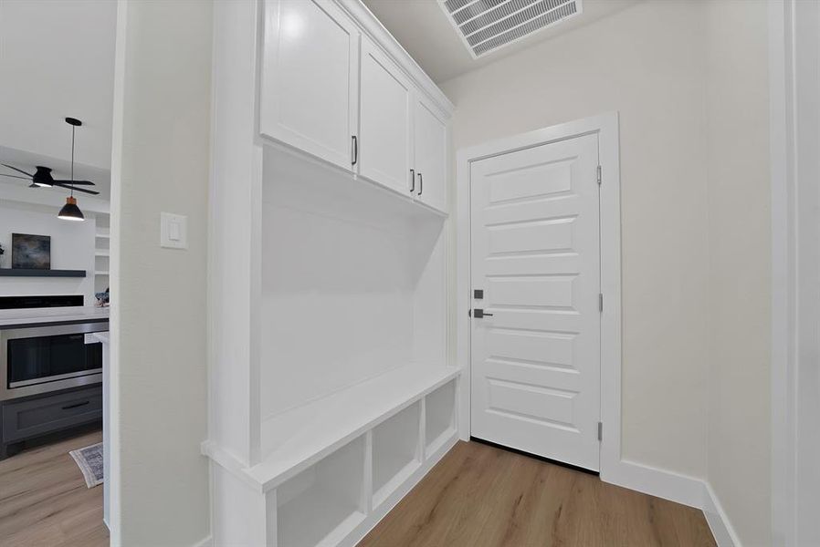 Spacious, unfurnished interior of a new home in , Decatur (Image 32).