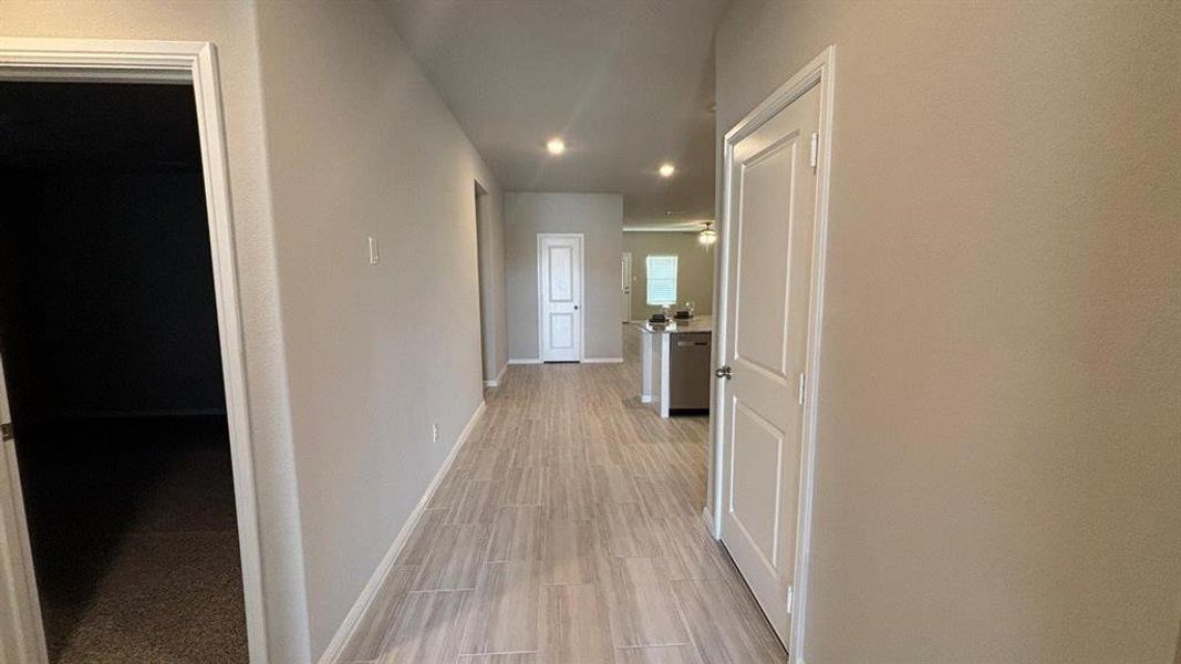 Spacious, unfurnished interior of a new home in Highlands at Chapel Creek, Fort Worth (Image 15). Spacious, unfurnished interior of a new home in Highlands at Chapel Creek, Fort Worth (Image 15).