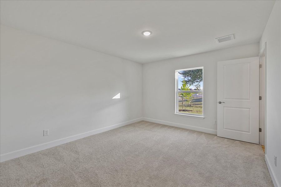 Representative unfurnished interior of a home built from the The Sunset Harbor by Sunlife Homes LLC in Cape Coral, Cape Coral (Image 22).