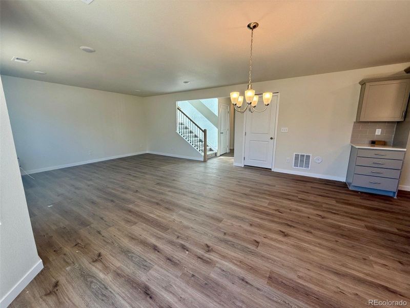 Spacious, unfurnished interior of a new home in Sky Ranch - Highland Collection, Watkins (Image 8).
