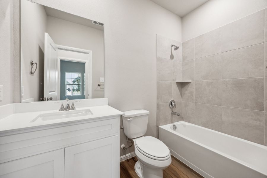 Representative furnished interior of a home built from the Enzo II by Megatel Homes in Sicily, Princeton (Image 8).