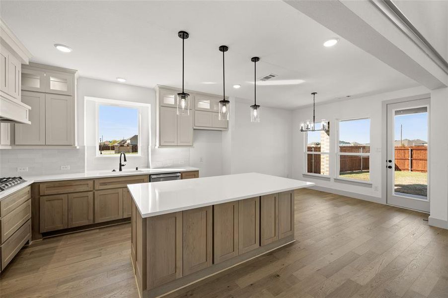 7112 Seagrove- Kitchen-2 7112 Seagrove- Kitchen-2