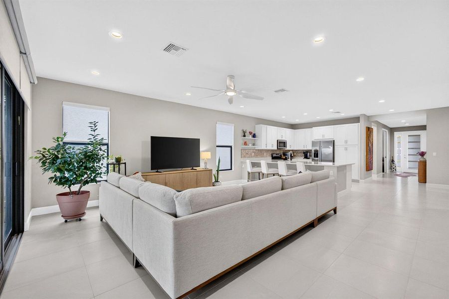 VALENCIA PARC 12408 SW Briny Bay Drive