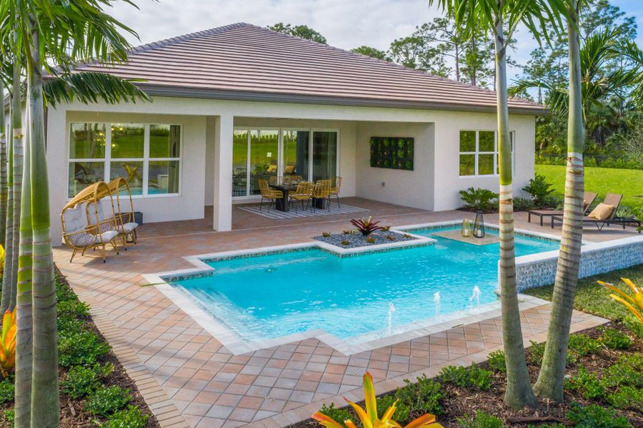 Representative exterior details of a home built from the Elena by GL Homes in Valencia Parc at Riverland, Port St. Lucie (Image 4).